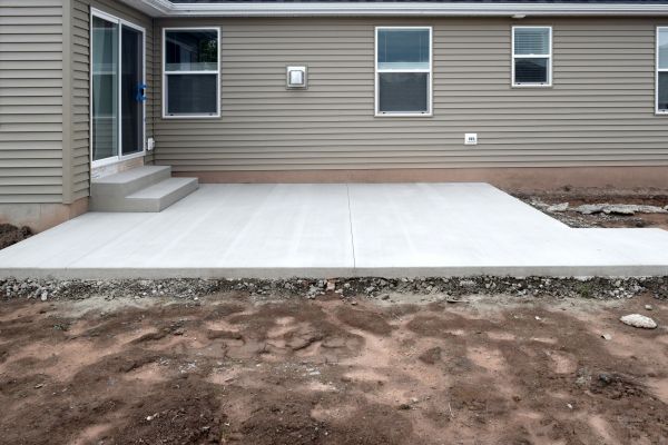 Concrete Steps Construction in Navarre