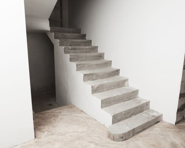 Cement Step Installation in Navarre