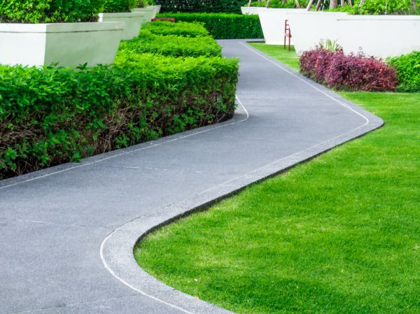 Walkway Curb Installation in Navarre