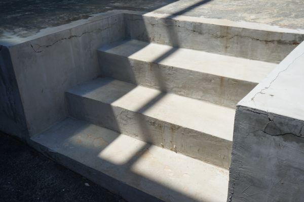 Cement Steps Replacement in Navarre