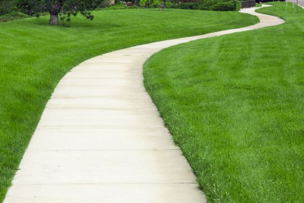 Cost of Sidewalk Paving in Navarre