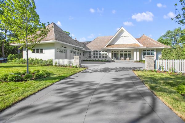Cost of Driveway Concreting in Navarre
