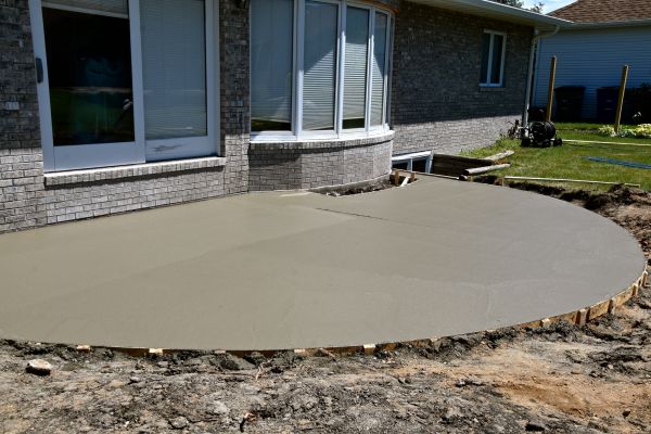 Deck Concrete Construction in Navarre